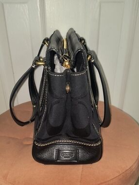 Vintage Coach Hampton Turnlock Black Signature Carrya… - Gem